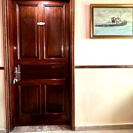 Contessina Al Porto Suite Mantouki Exteriör bild