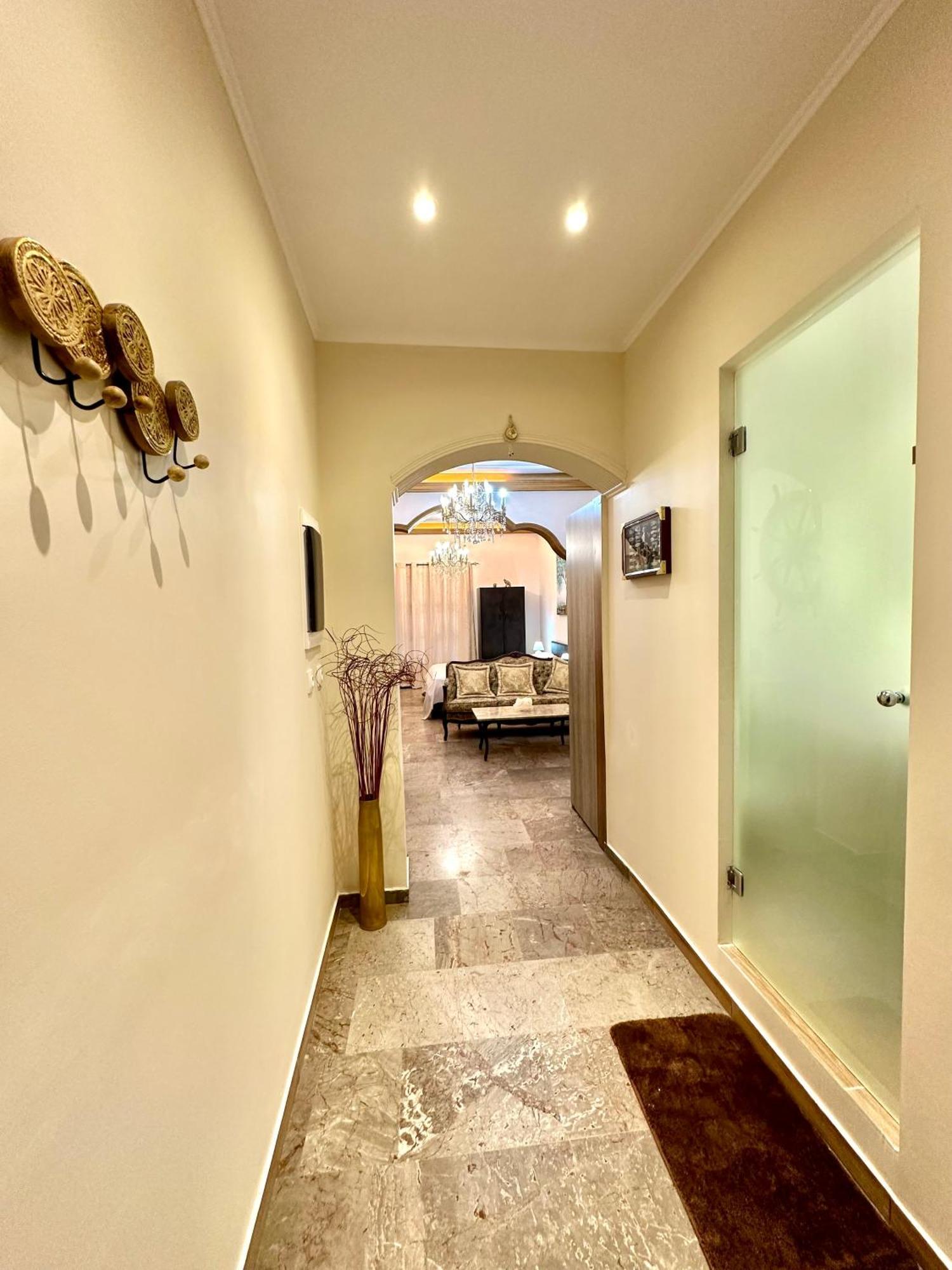 Contessina Al Porto Suite Mantouki Exteriör bild
